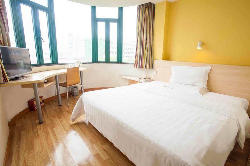 7Days Inn Chongqing Wanzhou Gaosuntang Exterior photo